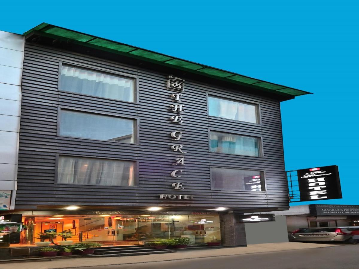 ניו דלהי The Grace Hotel Mahipalpur Igi Airport מראה חיצוני תמונה