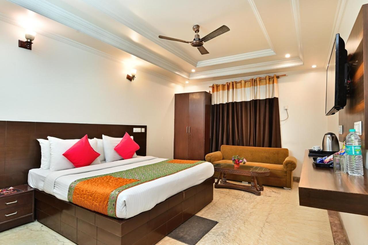 ניו דלהי The Grace Hotel Mahipalpur Igi Airport מראה חיצוני תמונה